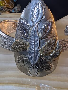 Handmade Signed Silver Leaf Bracelet One Of A Kind Native American Artisan "Rat"